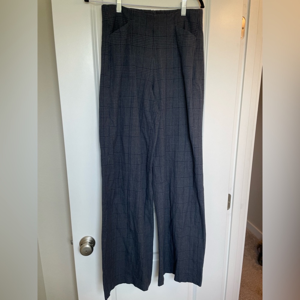 Old Navy Women's Gray Plaid Wide-Leg Trousers